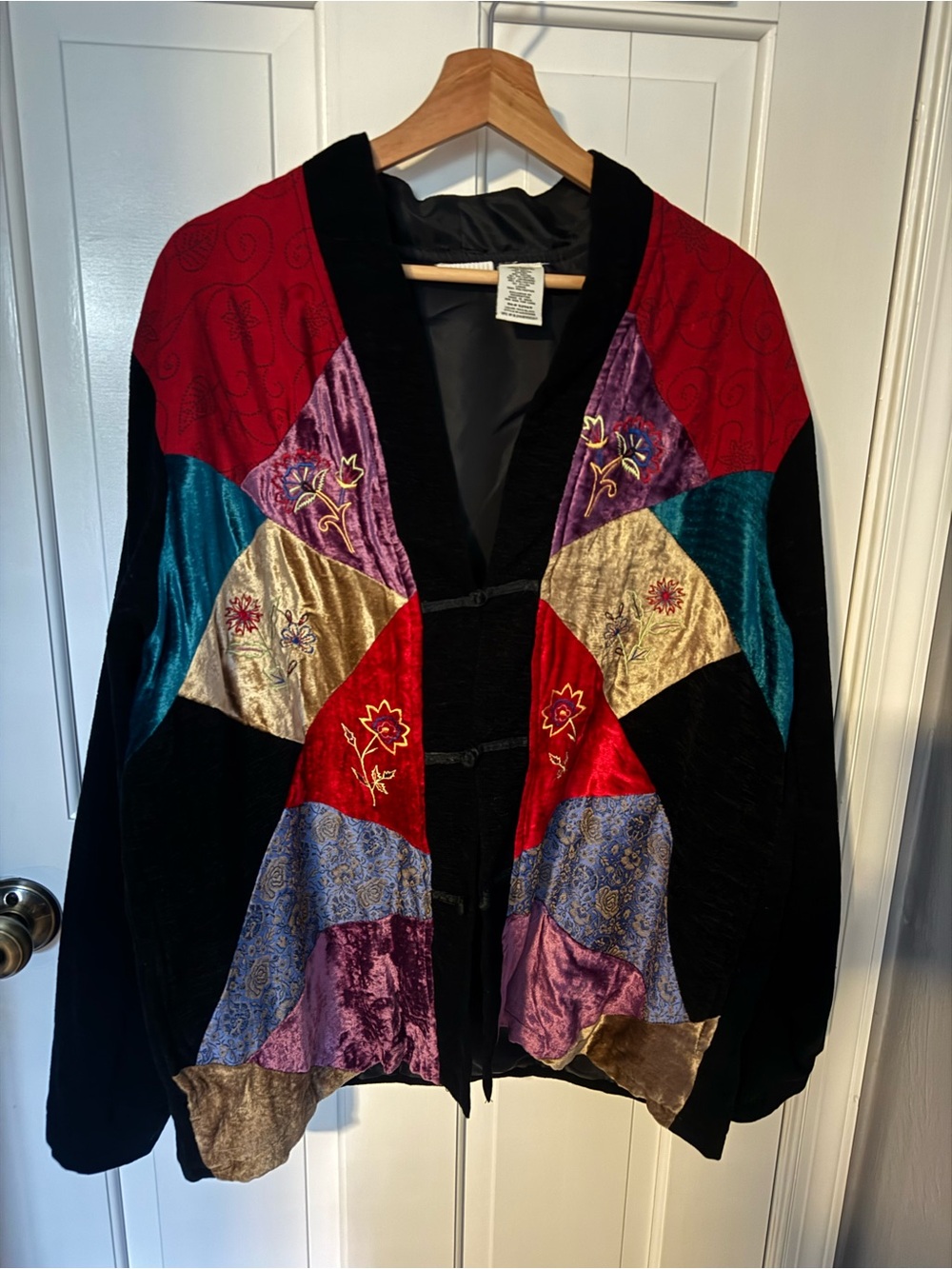 White Stag Multicolor Velvet Patchwork Cardigan/Sweater Frog Closure Sz XL Fall